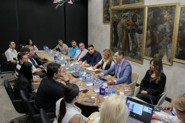 AKTA ekspert komitələri işini davam etdirir