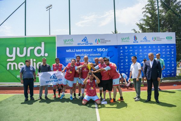 Jurnalistlər arasında keçirilən futbol çempionatının qalibi müəyyən olunub - FOTOLAR