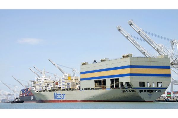 "Matson, Inc." elektrikli nəqliyyat vasitələrinin daşınmasını təhlükəsizlik səbəbi ilə dayandırıb