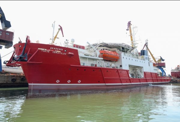 “Akademik Tofiq İsmayılov” dalğıc gəmisi əsaslı təmirdən sonra istismara qaytarılıb