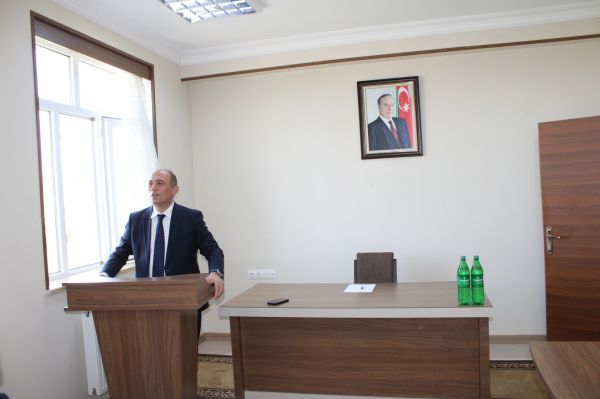 Tivi kəndində sakinlərin müraciətləri dinlənilib