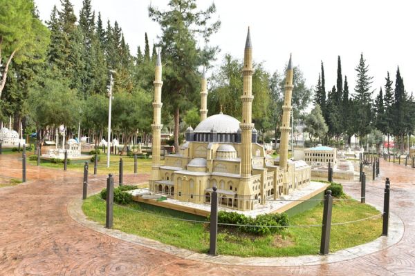 Antalyanın tematik parkları bu qış və yazda da qonaqlarını gözləyir - FOTOLAR