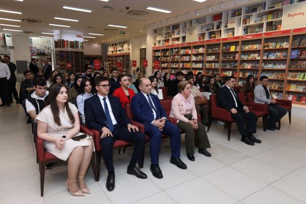 "Dilqəm Əhməd və Azərbaycan Mətbuatına dair tədqiqatları" kitabının təqdimatı keçirilib