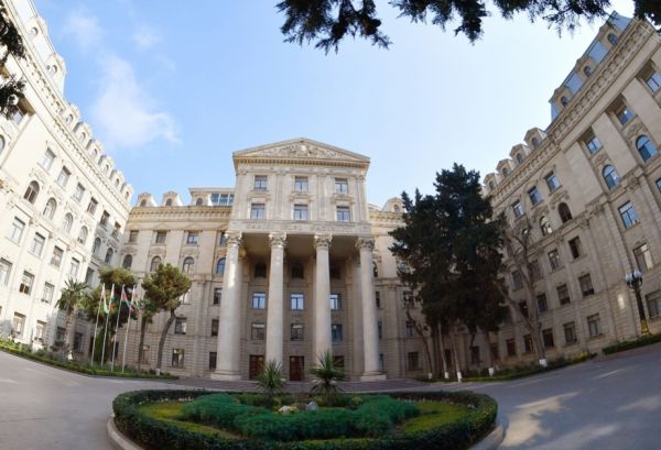 МИД Азербайджана: Приветствуем перемирие между США и Ираном