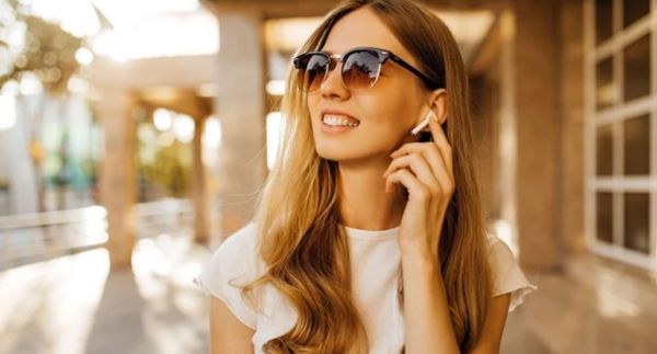 Bluetooth qulaqlıqlar və tiroid riski: - Elmi dünyanı təəccübləndirən əlaqə