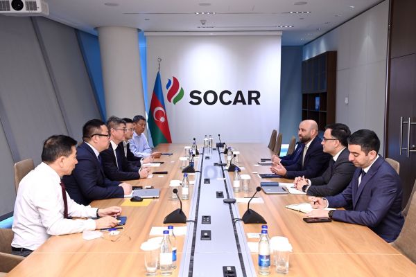 SOCAR Vice President Meets with Deputy General Manager of China Offshore Oil Engineering Company