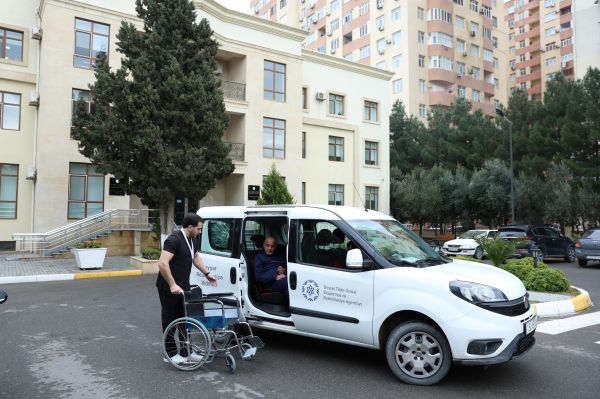 Əlilliyi olan şəxslərin reabilitasiya xidmətlərinə əlçatanlığının artırılması üçün yeni layihəyə başlanıb