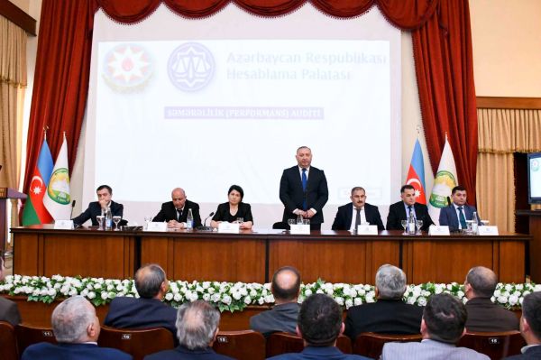 Hesablama Palatası ADAU-da görüşlər keçirib