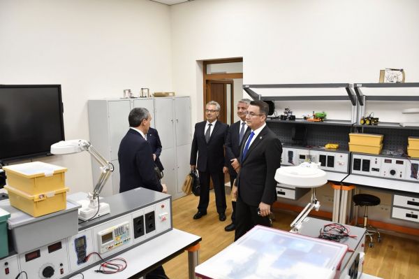 Türkiyənin nümayəndə heyəti Qarabağ Universitetində olub