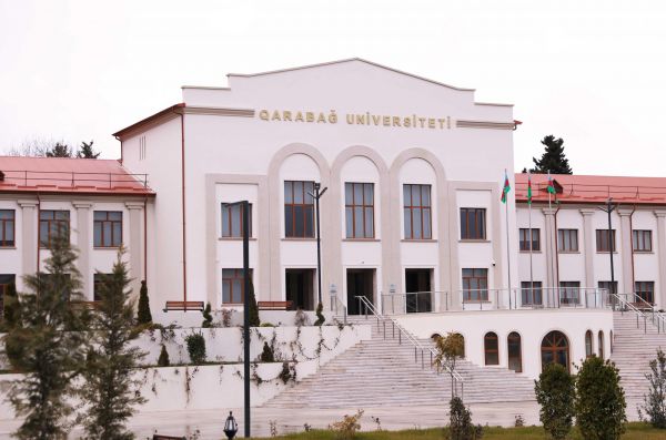 Qarabağ Universitetinə qəbulda rəqabət artır: keçid balları dəyişəcək?