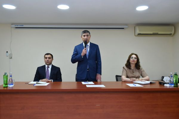 RİH Başçısı Yasamal sakinlərinin müraciət və təkliflərini dinlədi