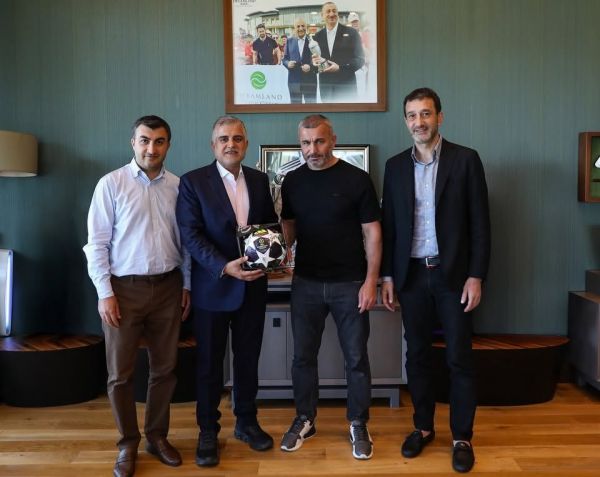 “Qarabağ” Futbol Klubunun İdarə Heyətinin növbəti iclası keçirilib