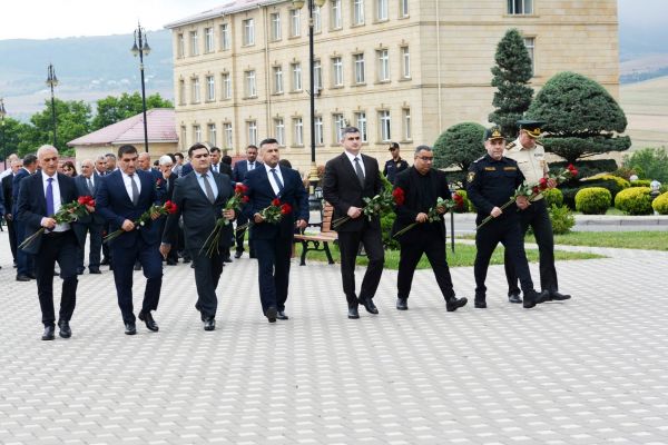 Lerikdə Dövlət qulluqçularının peşə bayramı günü qeyd olunub