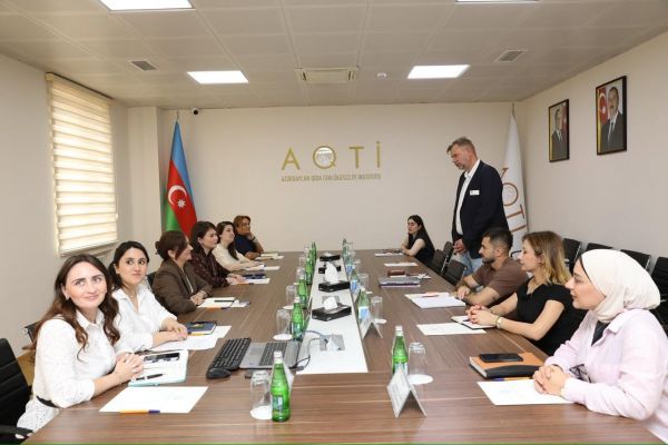 “LGC Standards” şirkətinin regional meneceri ilə AQTİ-də görüş olub