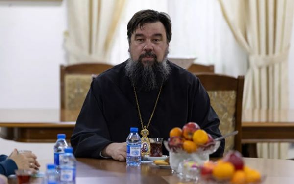Житель Баку обвинил епископа Алексия и судью в предвзятости