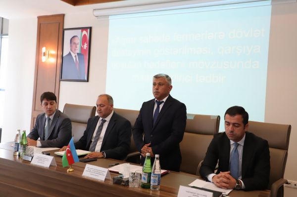 Neftçalada aqrar sahədə fermerlərə göstərilən dövlət dəstəyi barədə maarifləndirci görüş keçirilib