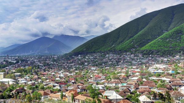 Şəki Rayonunda Gəzməli Yerlər