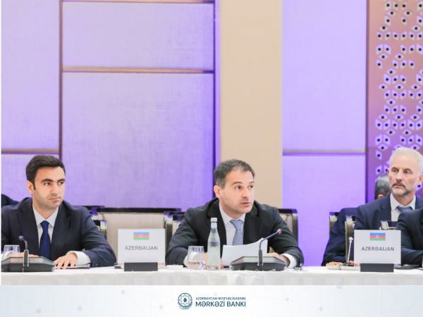 Əliyar Məmmədyarov Daşkənddə toplantıda