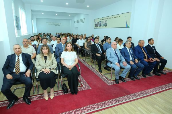 “Tərəqqi yolunun başlanğıcı” mövzusunda tədbir keçirildi