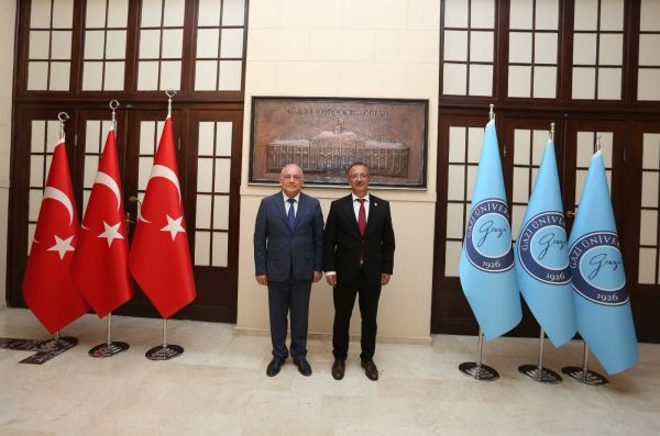 AzTU rektoru Türkiyəyə səfəri çərçivəsində Gazi Universitetini ziyarət edib