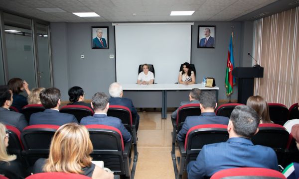 28 nömrəli Şəhər Poliklinikasının baş həkiminin müavini təltif olunub