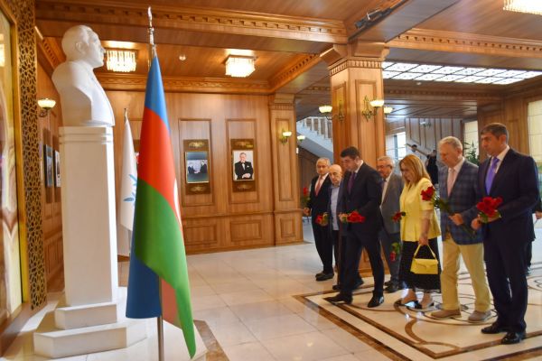 Yasamalda Ulu Öndərin hakimiyyətə ilk gəlişi qeyd edilib