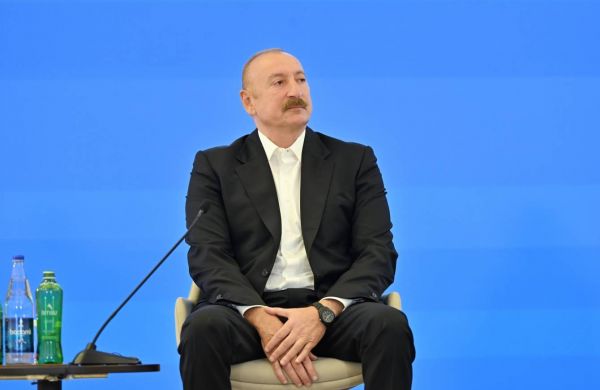 Prezident İlham Əliyevdən yeni strateji kommunikasiya modeli: - media diplomatiyası və sülhə çağırış