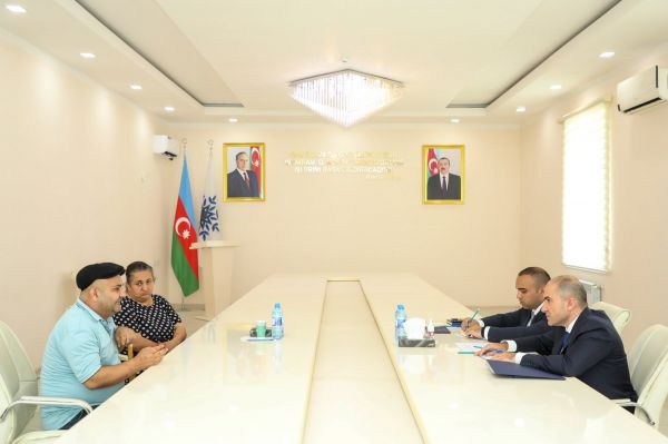 Fuad Musayev Kürdəmir rayonunda vətəndaşları qəbul edib