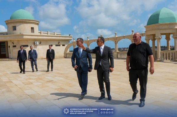 Komitə sədri Xəzər rayonundakı "Pir Həsən" ziyarətgahını və Buzovna “Cümə” məscidini ziyarət edib