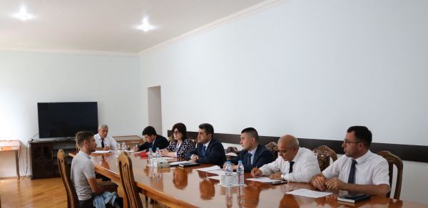 Elvin Paşayev Rayon İcra Hakimiyyətində vətəndaş qəbulu keçirib