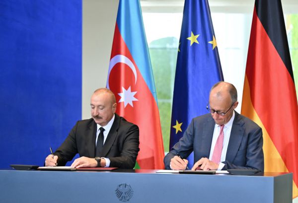 Berlində Azərbaycan-Almaniya sənədləri imzalanıb
