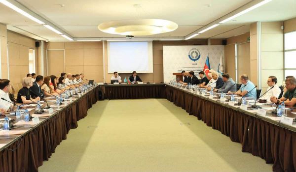 Xarici ticarət iştirakçıları ilə növbəti görüş keçirilib