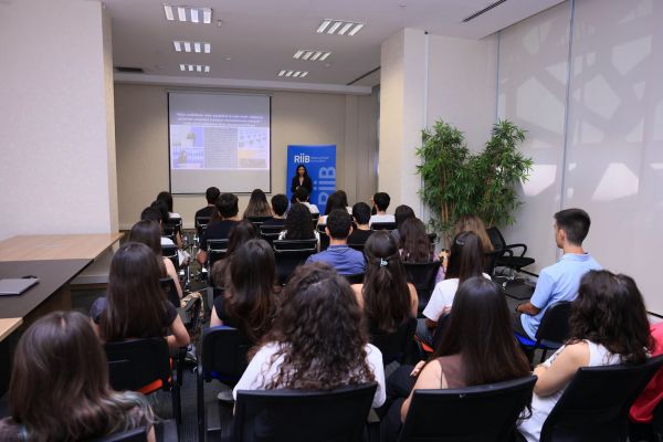 “Könüllülər üçün yay təcrübə proqramı – 2026” layihəsi çərçivəsində təlimlər davam edir