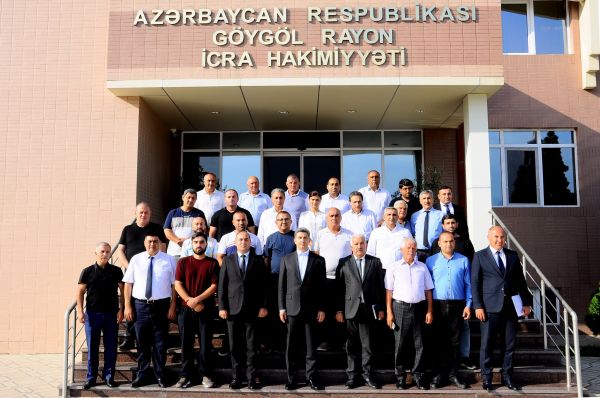 Fermerlərlə görüş keçirilib