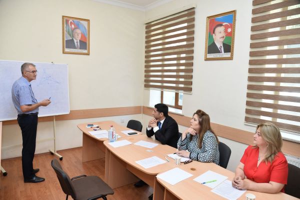 Yeni təmayül tədris modeli üzrə müəllimlərin seçiminə start verilib