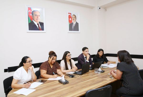 Vakansiyalar üçün müsahibə mərhələsi keçirildi