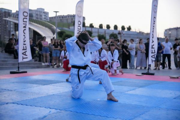Antena Parkında möhtəşəm taekvondo şousu baş tutdu!