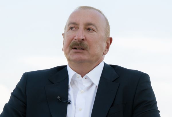 Azərbaycan Prezidenti: - Biz Avropaya elektrik enerjisi ilə də çıxmaq istəyirik