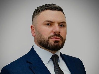 "Veysəloğlu"dan çıxdı,