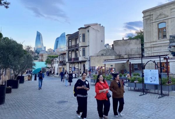 Azerbaijan among top five autumn travel destinations for Russians