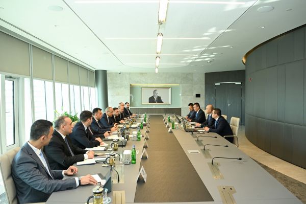 “Xinjiang Joinworld Co., Ltd.” şirkəti ilə əməkdaşlıq imkanları müzakirə olunub