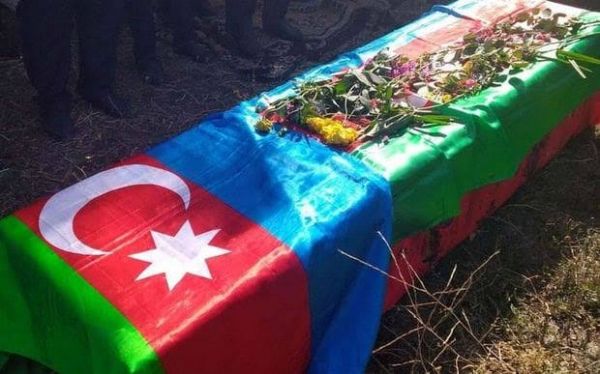 Birinci Qarabağ müharibəsinin itkin şəhidi Akif Qurbanov Binəqədi rayonunda torpağa tapşırılıb