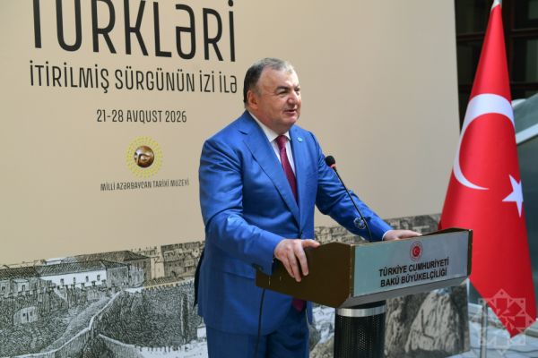 "Ahıska Türkleri-Kayıp Sürgünün İzinde" sergisi Bakü'de açıldı