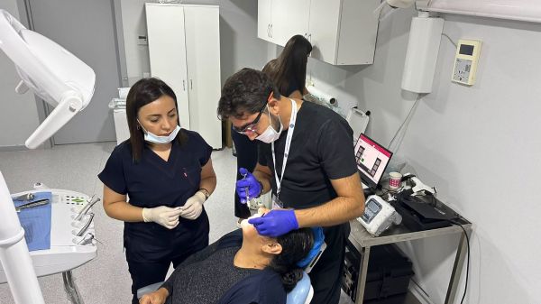 Səhiyyə Nazirliyi "Böyük Qayıdış" proqramı çərçivəsində Laçın sakinlərinə səyyar stomatoloji aksiyası keçirib