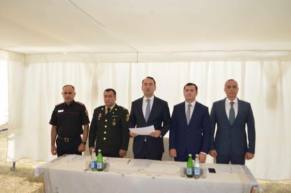 Yenikənd kəndinin sakinlərinin müraciətləri dinlənilib