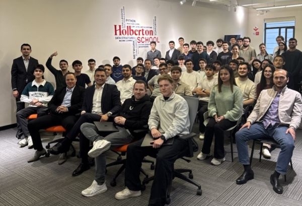 PAŞA Holding “Holberton School Azerbaijan” məktəbinə dəstəyini davam etdirir