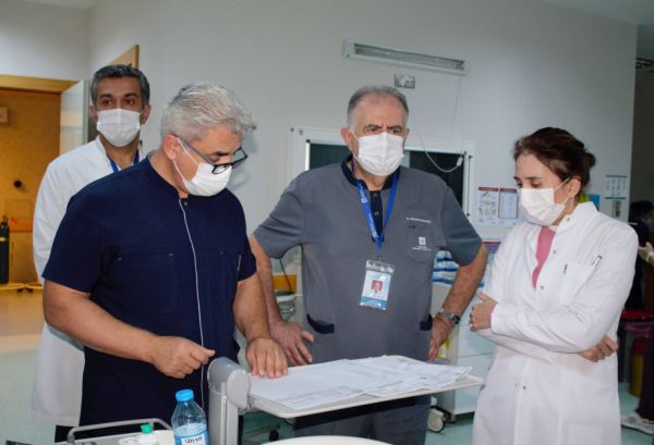 Peşəkar, təcrübəli və məsuliyyətli həkim