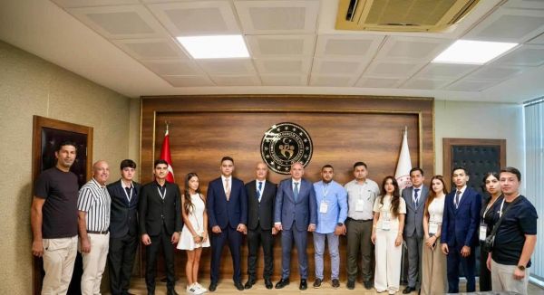 BDU-nun əməkdaşı və TGT sədri Antalyada “Gənclərin Dəyişimi Proqramı”nda