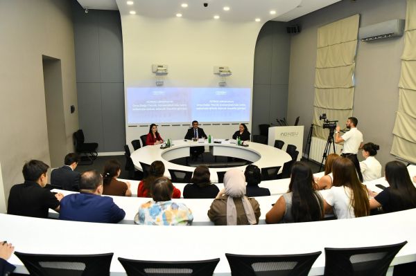 ADNSU-nun rektoru ODTU-da təlimlərdə iştirak edəcək professor-müəllim heyəti ilə görüşüb