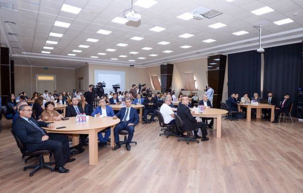 PISA beynəlxalq qiymətləndirmə tədqiqatı ilə bağlı məlumatlandırma görüşü keçirilib